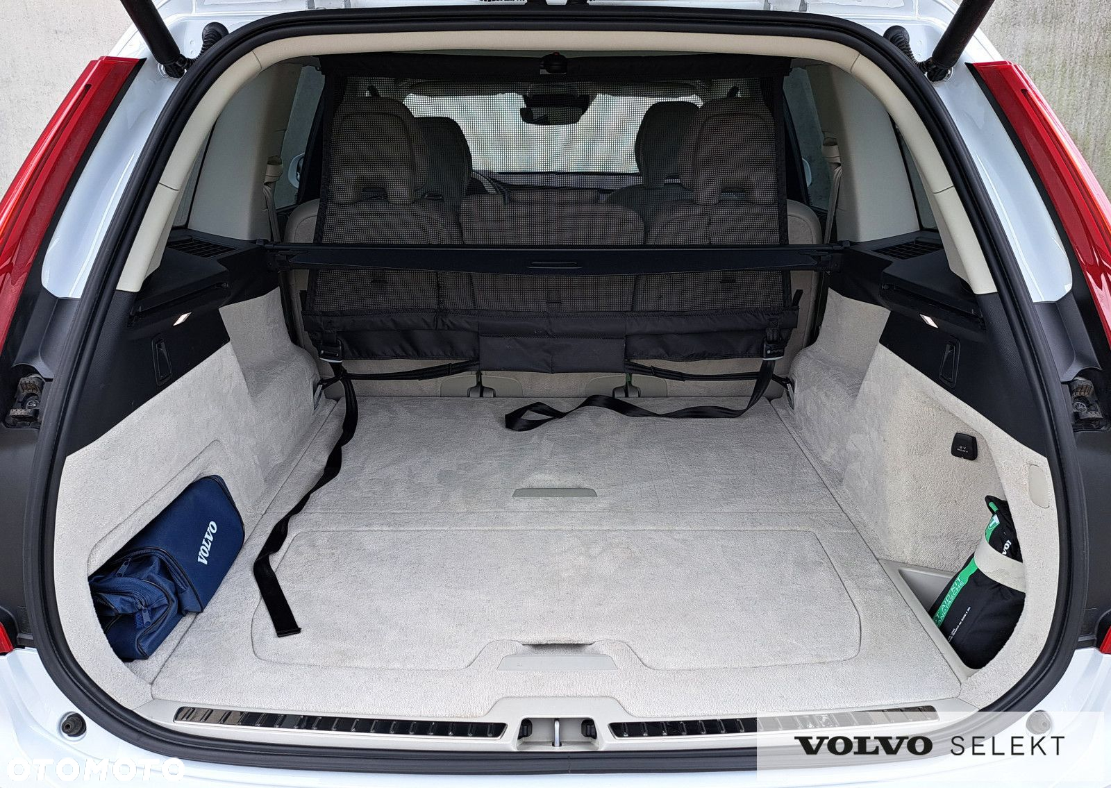 Volvo XC 90 - 30