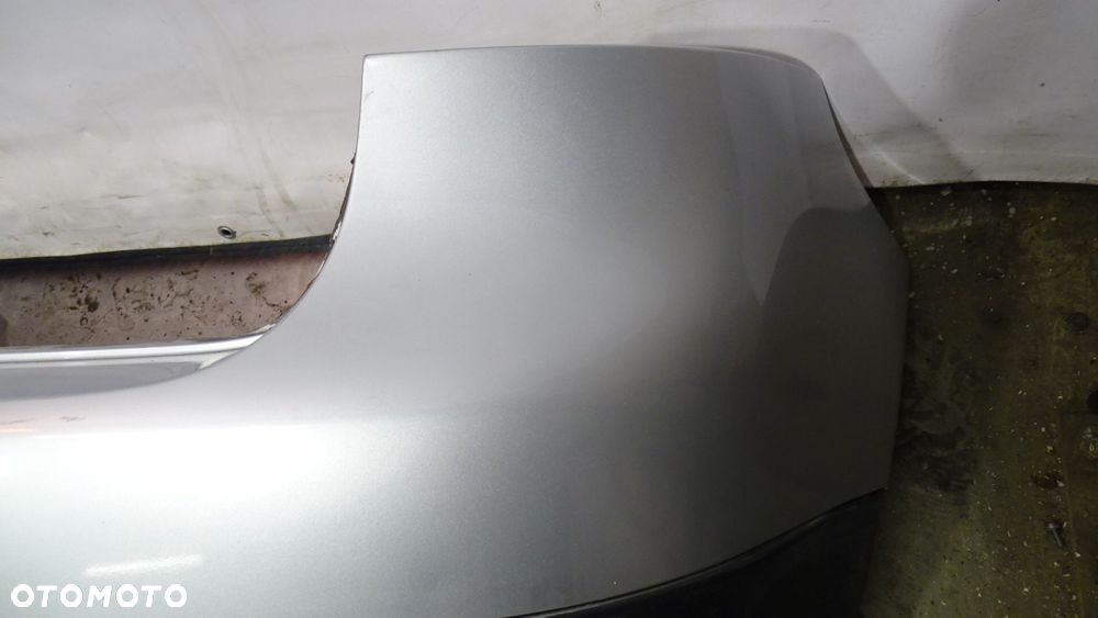 ZDERZAK TYŁ VOLKSWAGEN GOLF V 1.6FSI LA7W - 5