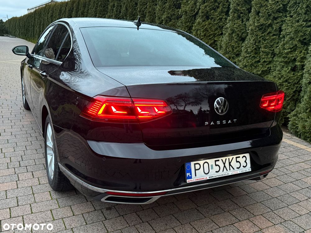 Volkswagen Passat 2.0 TSI Elegance DSG - 30