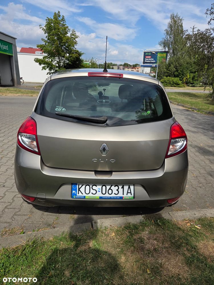 Renault Clio 1.2 16V Expression - 5