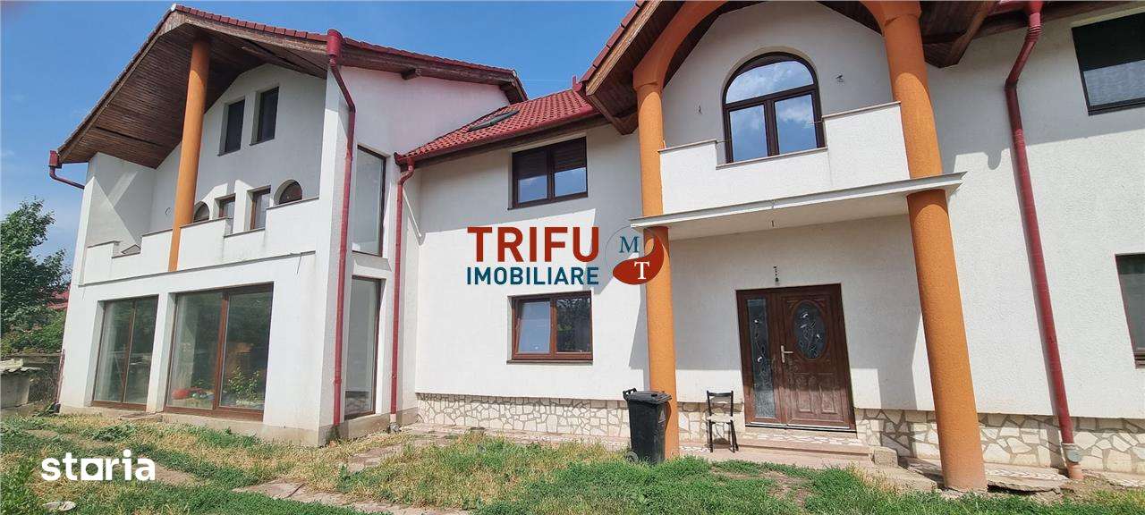 Casa 10 camere de inchiriat zona Centru cu piscina interioara - Imagine principală: 2/20