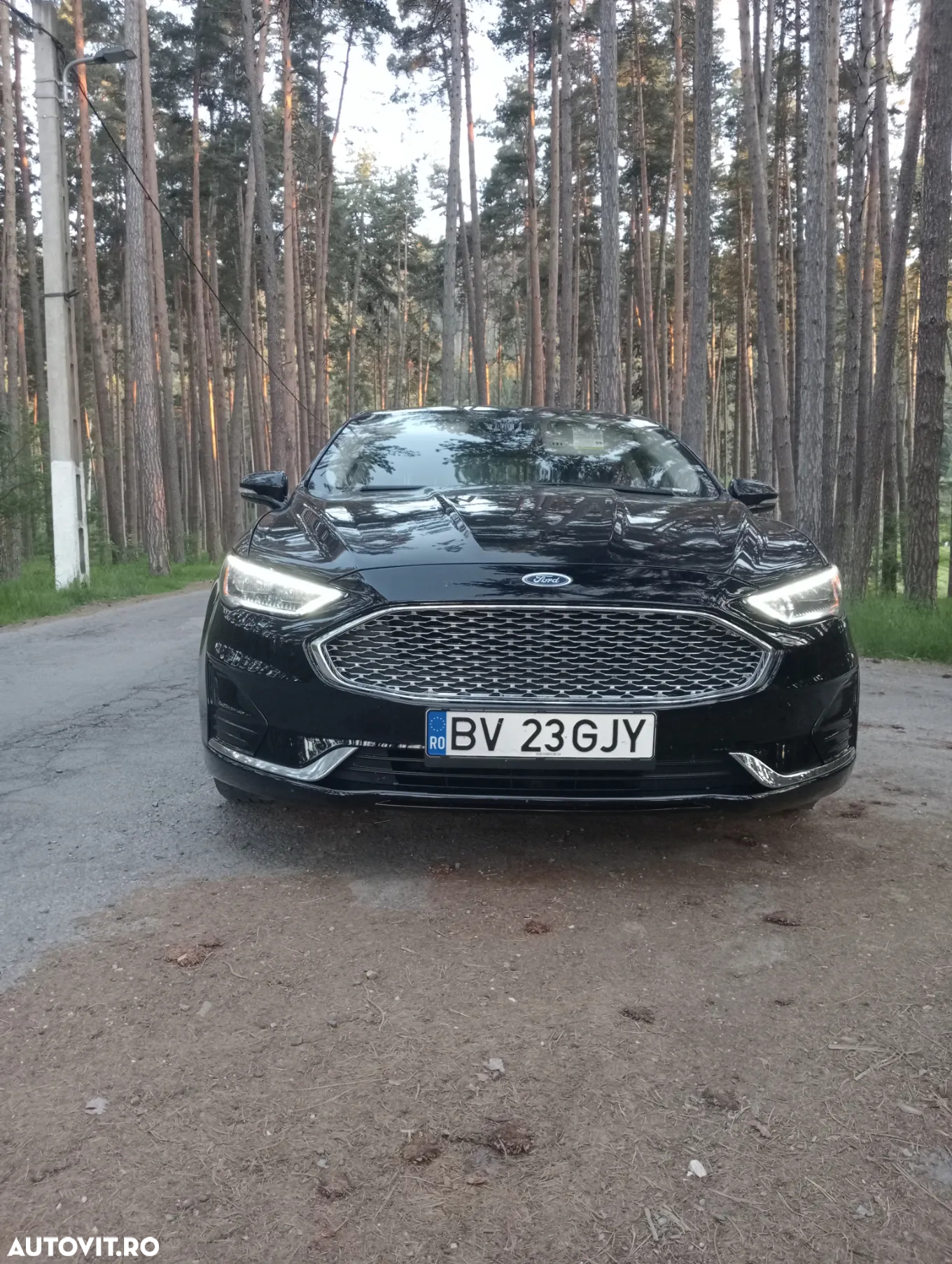 Ford Mondeo 2.0 HEV Titanium - 11
