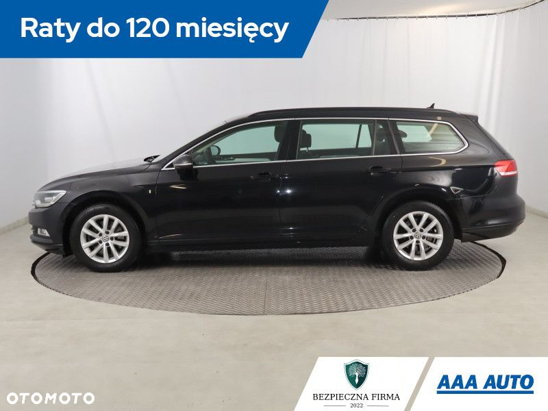 Volkswagen Passat - 3