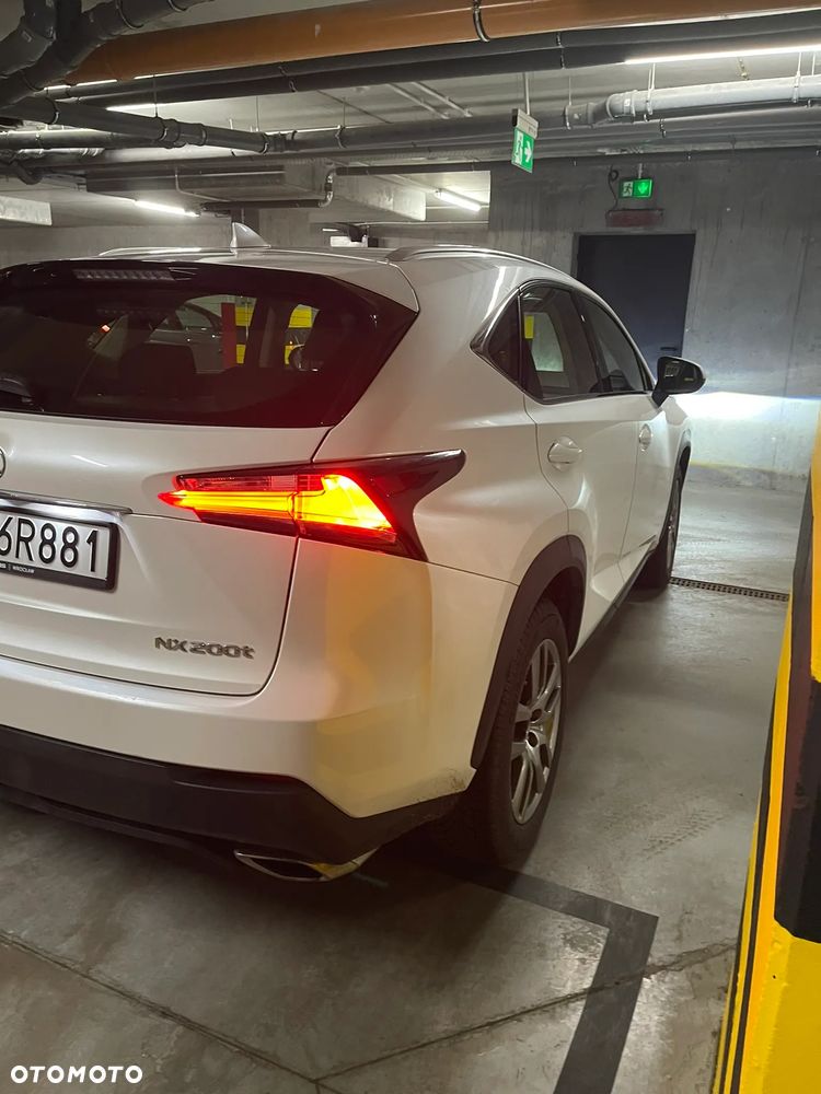 Lexus NX 300 Elegance AWD - 4