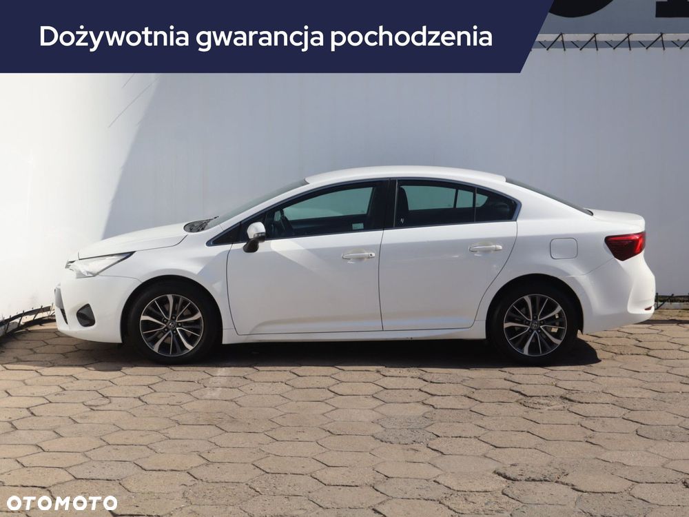 Toyota Avensis - 4