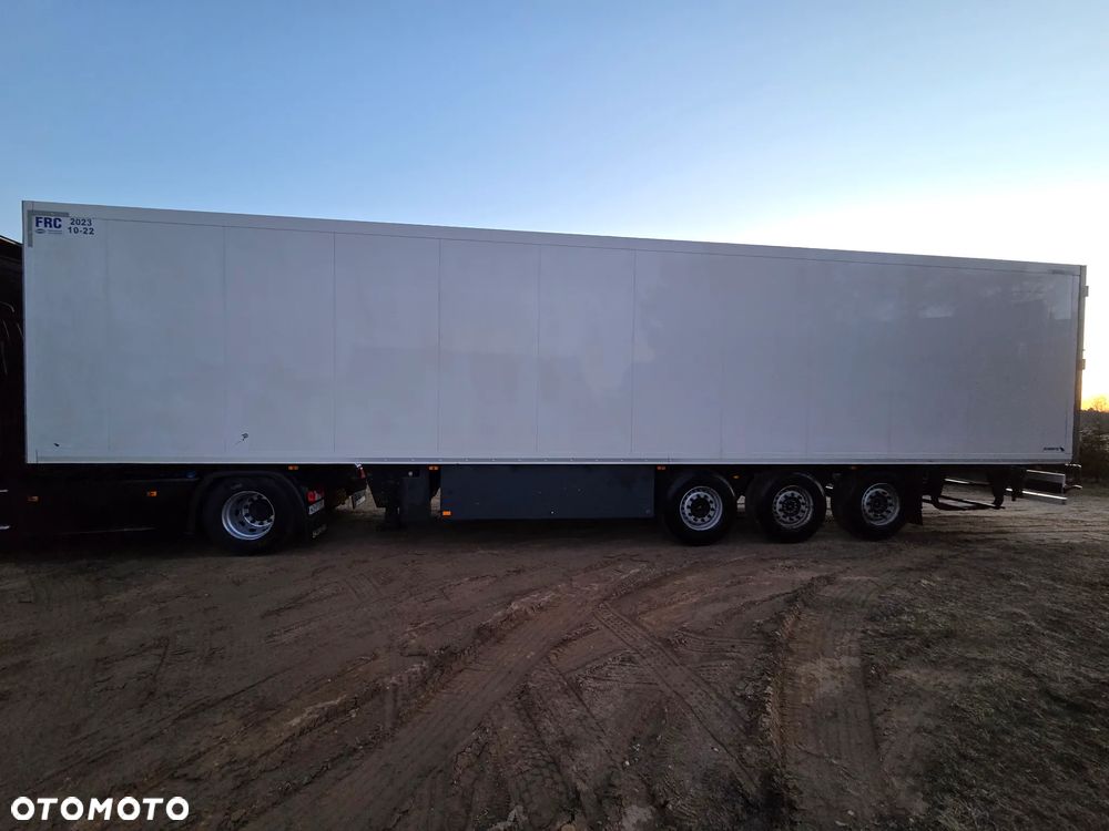 Schmitz Cargobull Sko 24 - 3