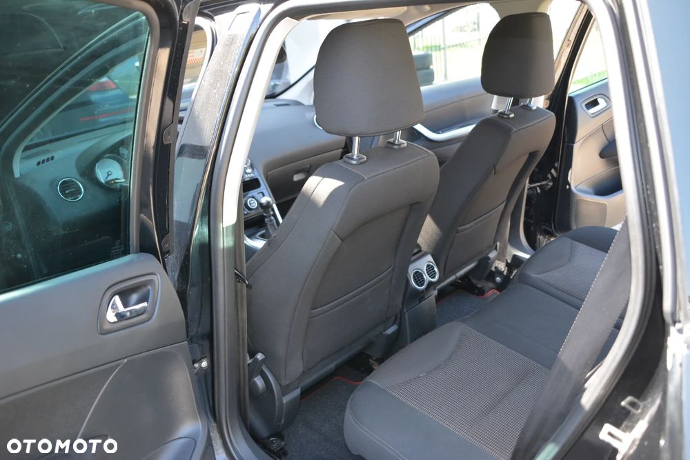 Peugeot 308 e-HDi FAP 115 Stop&Start Allure - 9