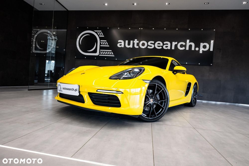 Porsche 718 Cayman - 38