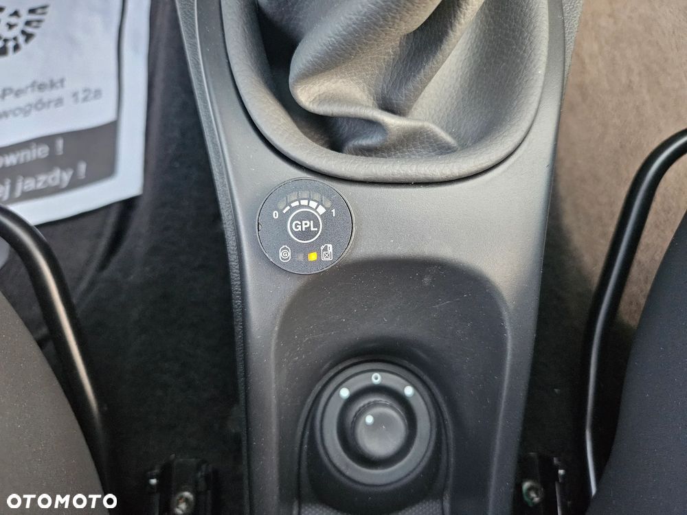 Dacia Duster 1.6 16V 4x2 Destination - 15
