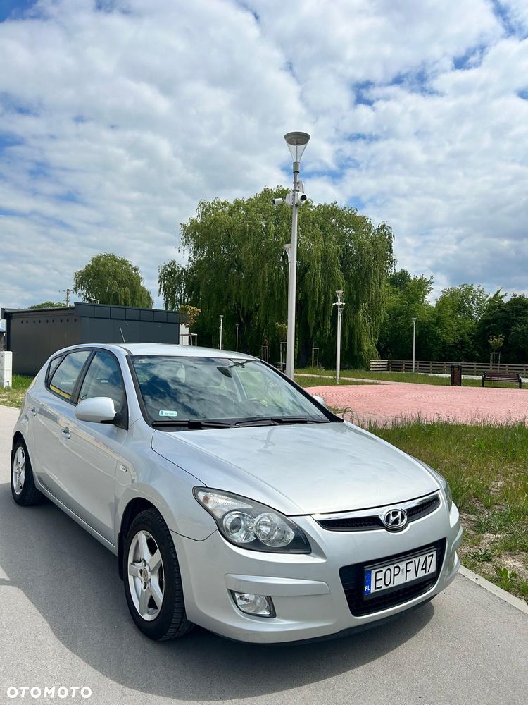 Hyundai i30 1.6 CRDi Comfort - 1