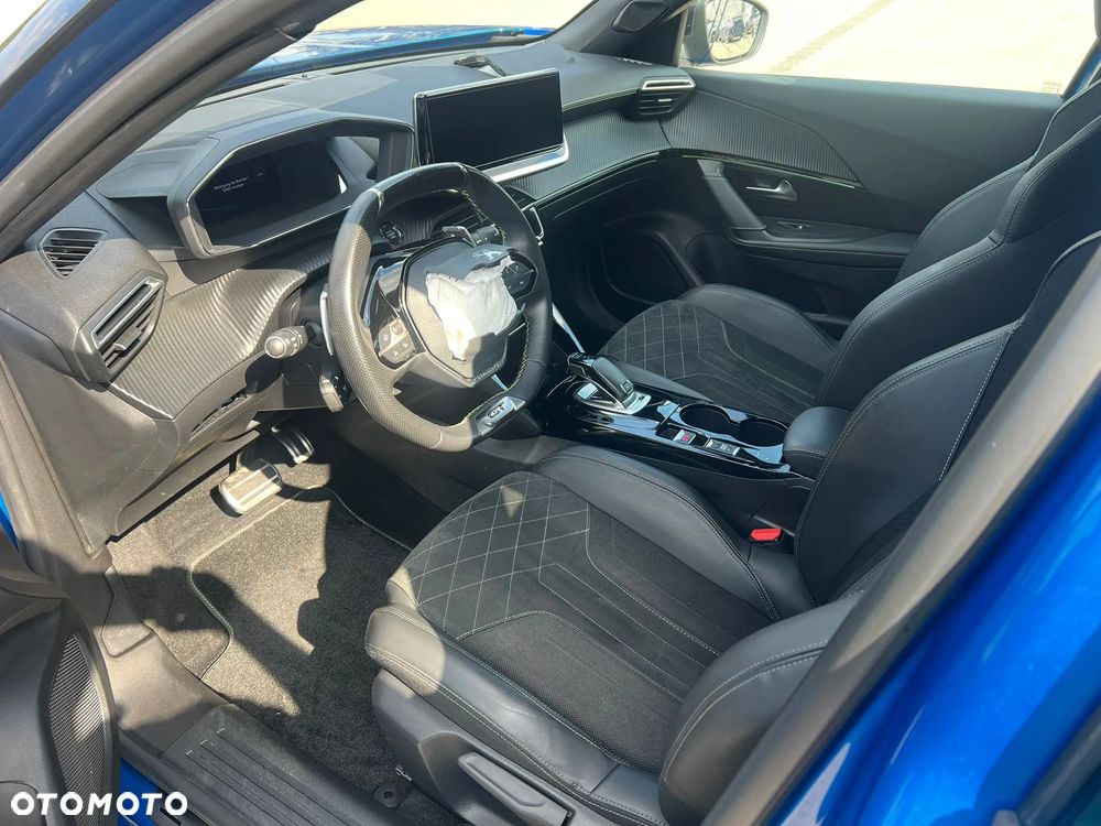 Peugeot 2008 1.2 PureTech GT Line S&S EAT8 - 9