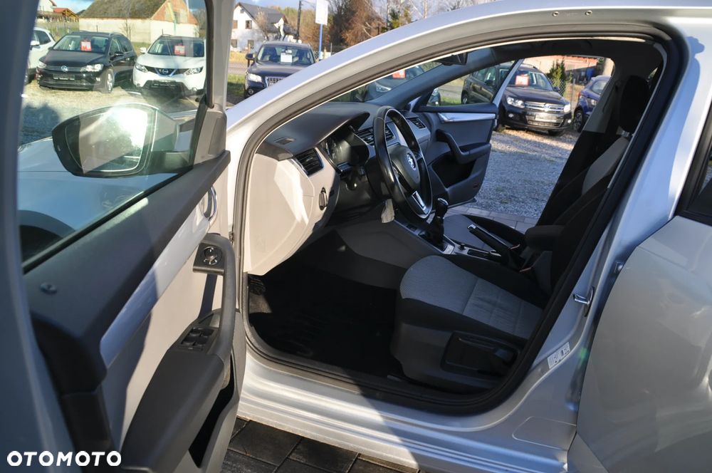 Skoda Octavia 2.0 TDI (Green tec) Ambition - 27