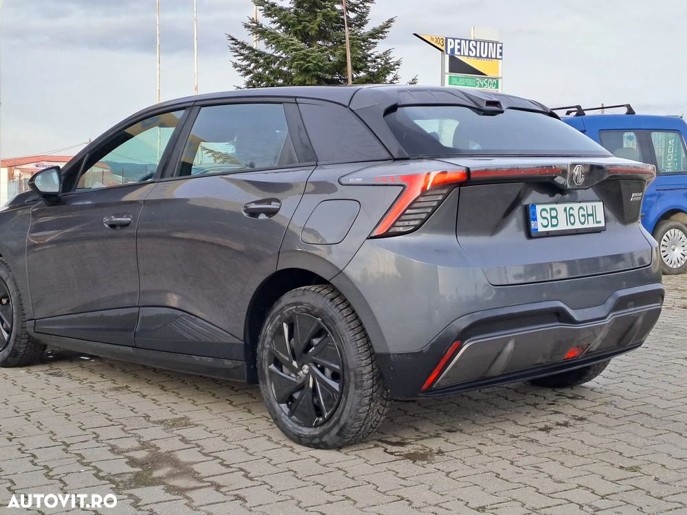 MG MG4 4 Standard - 6