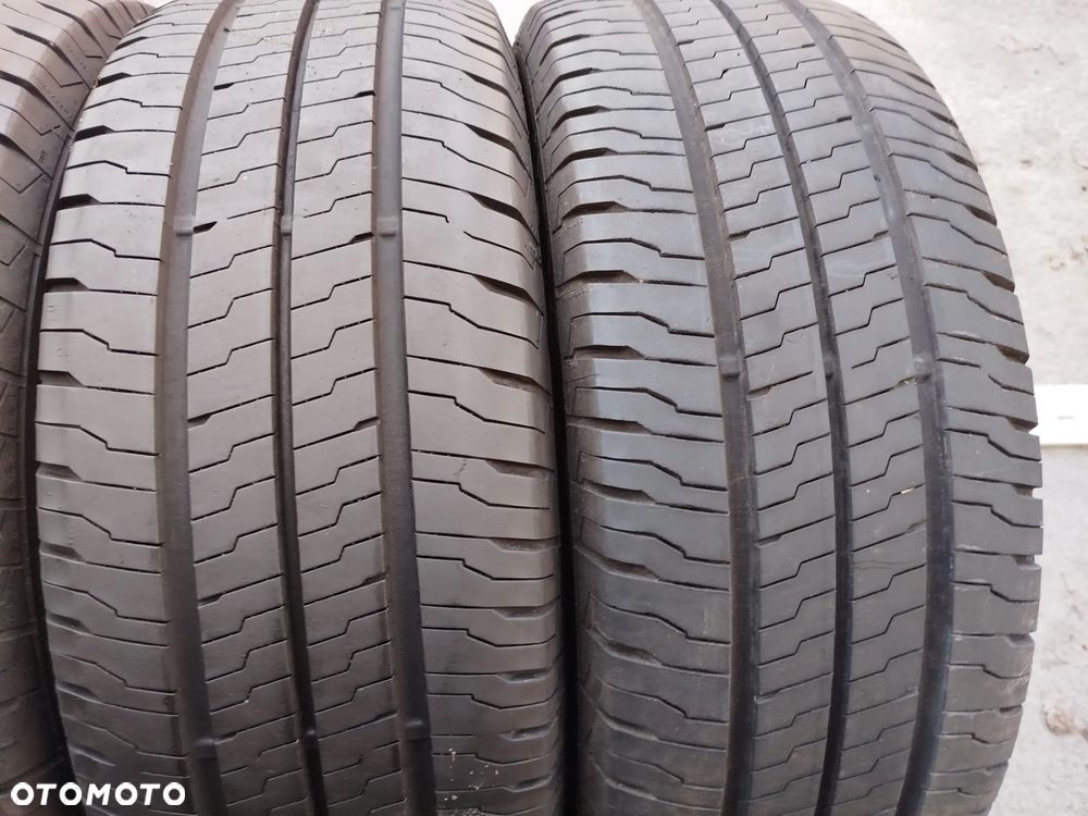 235/60R17C 117R Continental Vancontact Eco  4x95% bieznika - 2