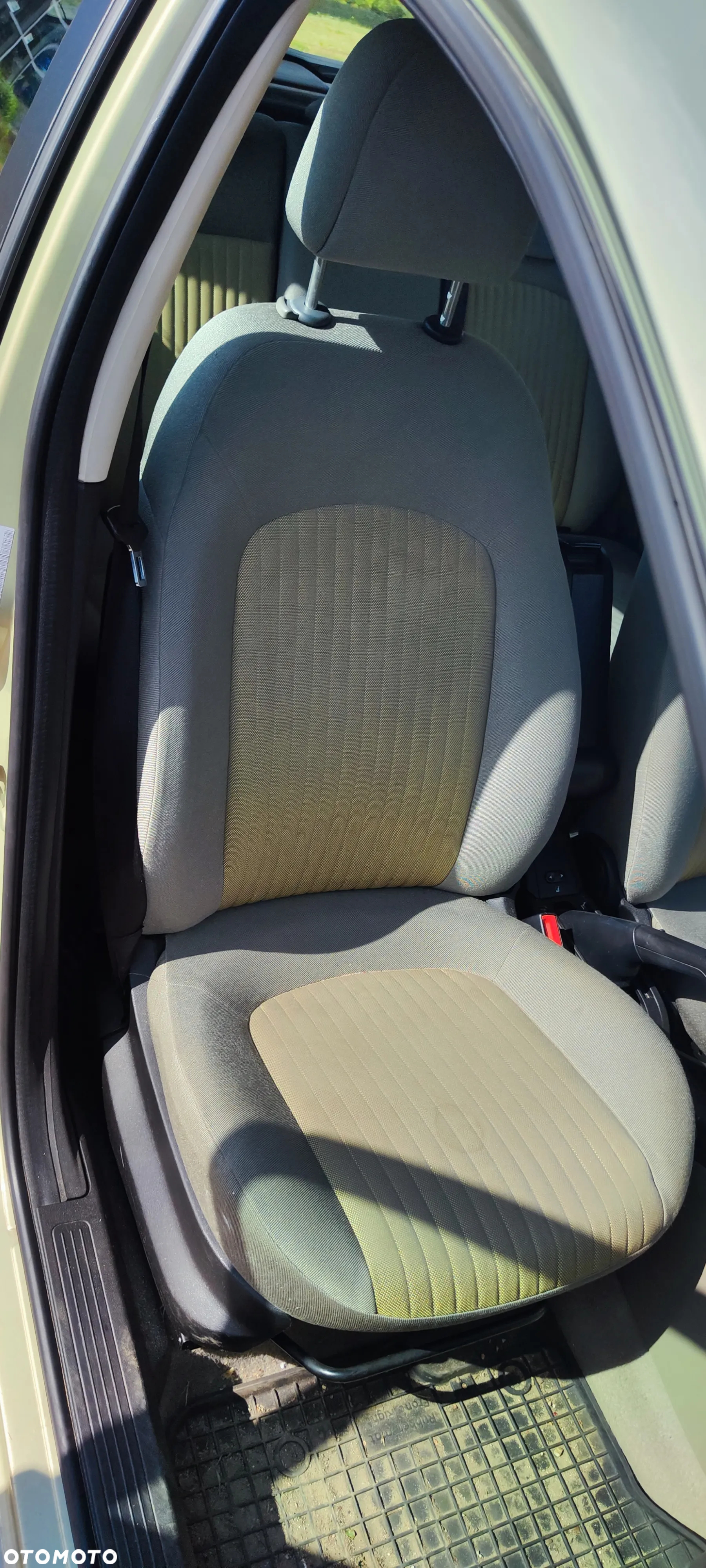 Fiat Punto 1.4 16V Dynamic - 13