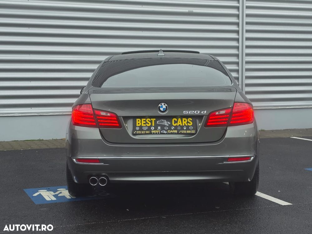 BMW Seria 5 520d Aut. Luxury Line - 10