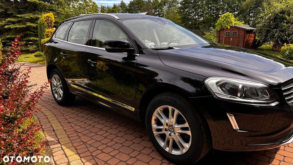 Volvo XC 60 D4 AWD Summum - 3