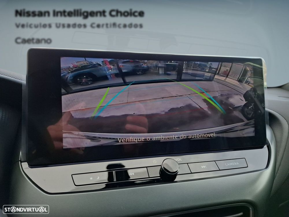 Nissan Juke 1.6 Hybrid N-Connecta Two Tone - 23