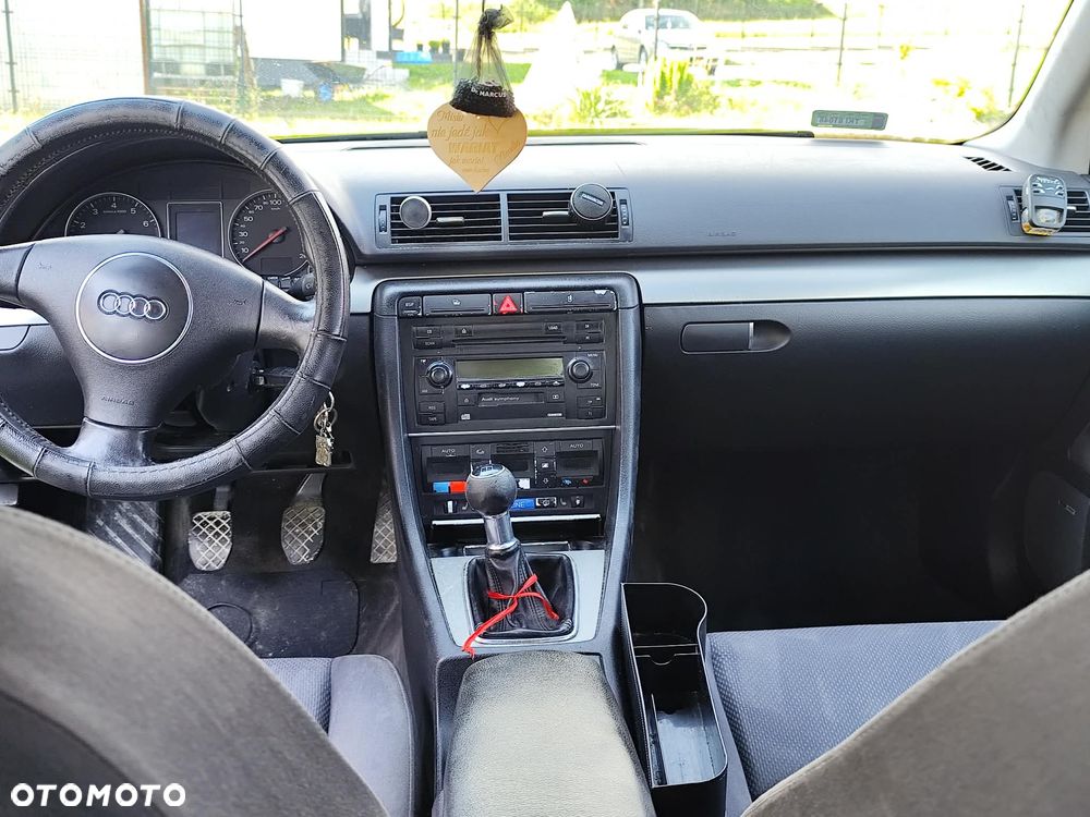 Audi A4 Avant - 3