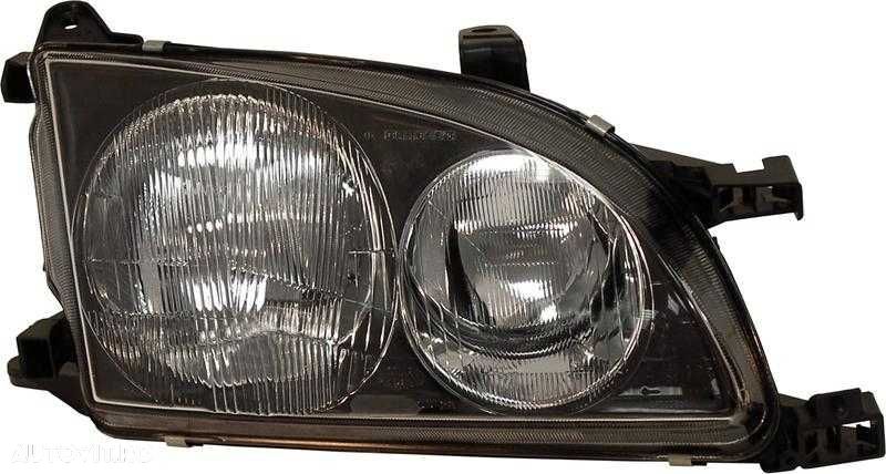 Far stanga/dreapta Toyota Avensis T22 an 1997-2000 , faruri noi