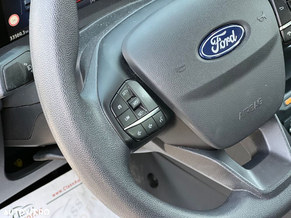 Ford Tourneo Courier 1.0 EcoBoost M6 Active - 10
