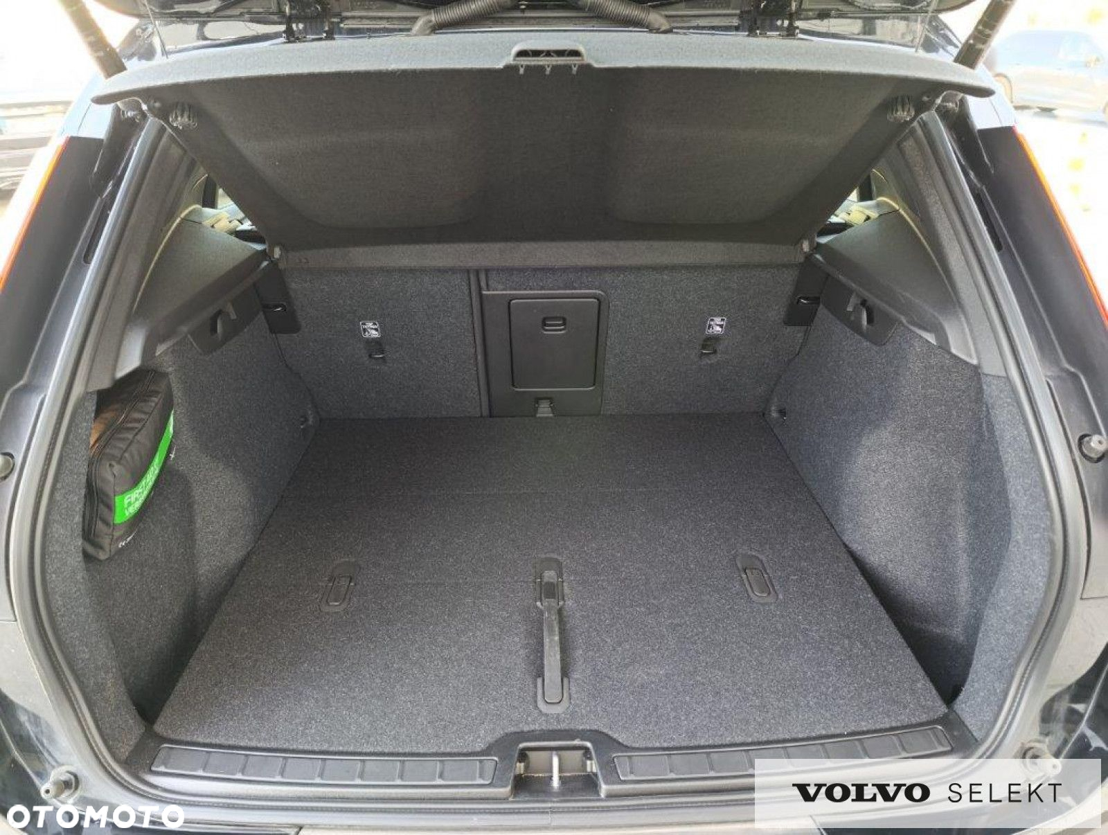 Volvo XC 40 - 29