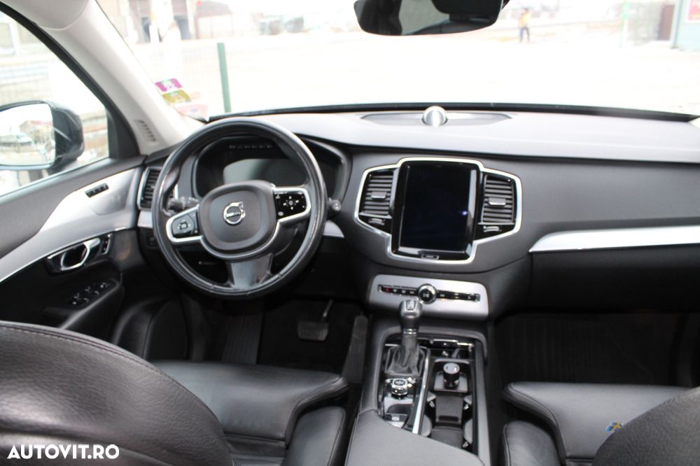 Volvo XC 90 D5 AWD Geartronic Momentum - 7
