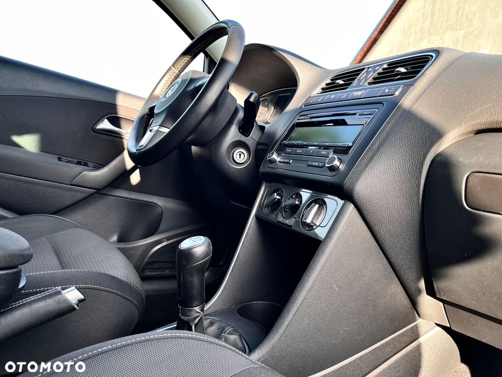 Volkswagen Polo 1.2 Team - 11