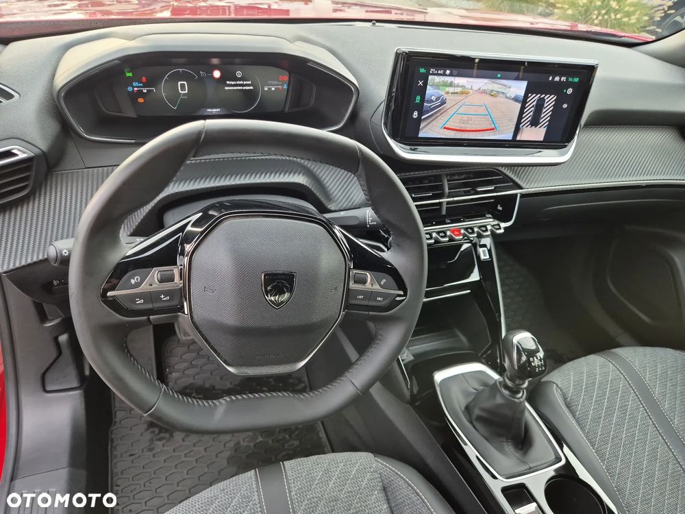 Peugeot 2008 PureTech 100 Allure S&S BVM6 - 15