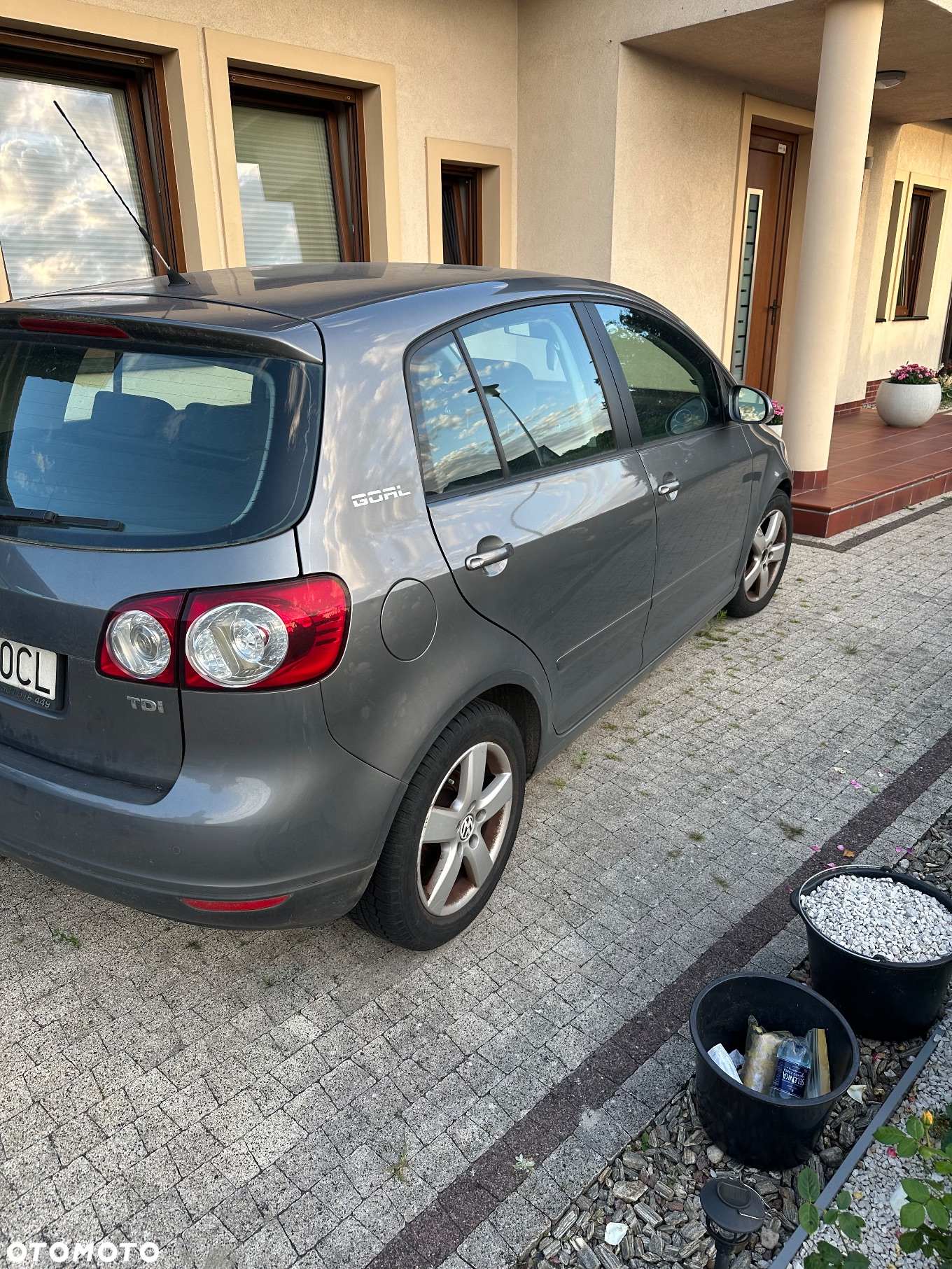 Volkswagen Golf - 5