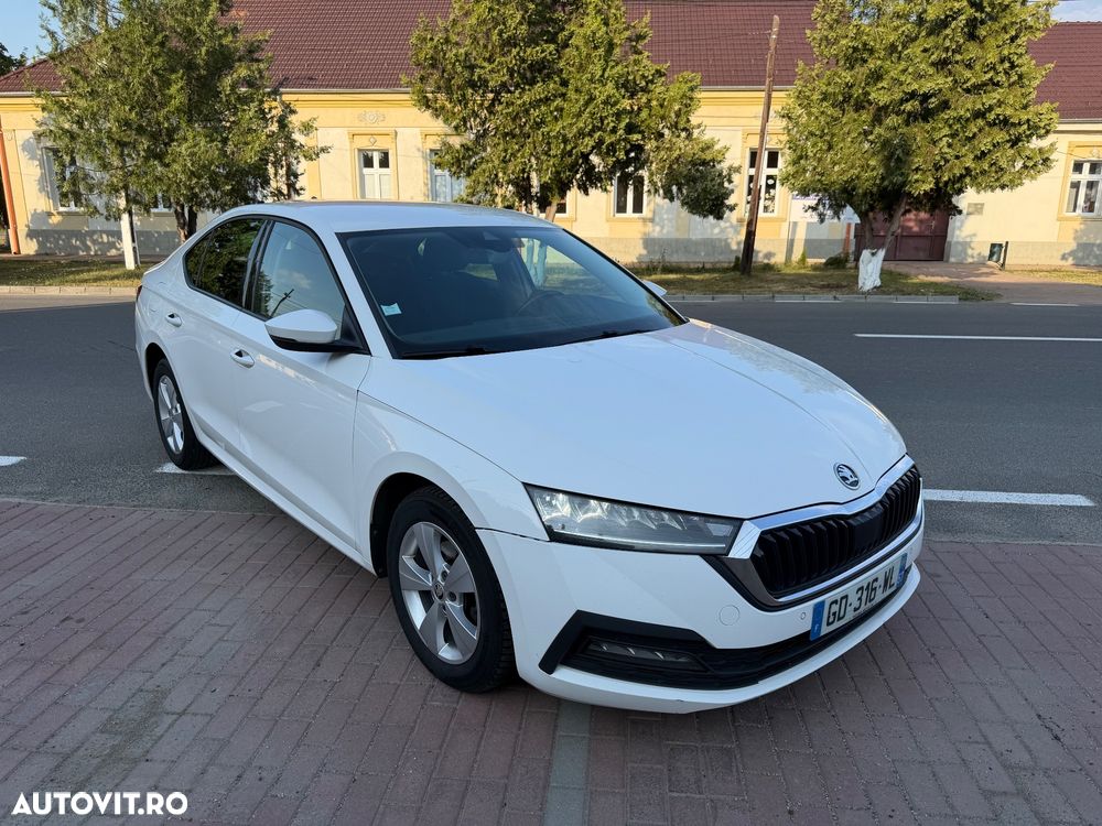 Skoda Octavia - 3