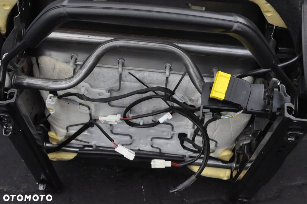 PEUGEOT 308 II T9 KOMBI FOTELE KANAPA SKÓRA GRZANE GT-LINE - 4