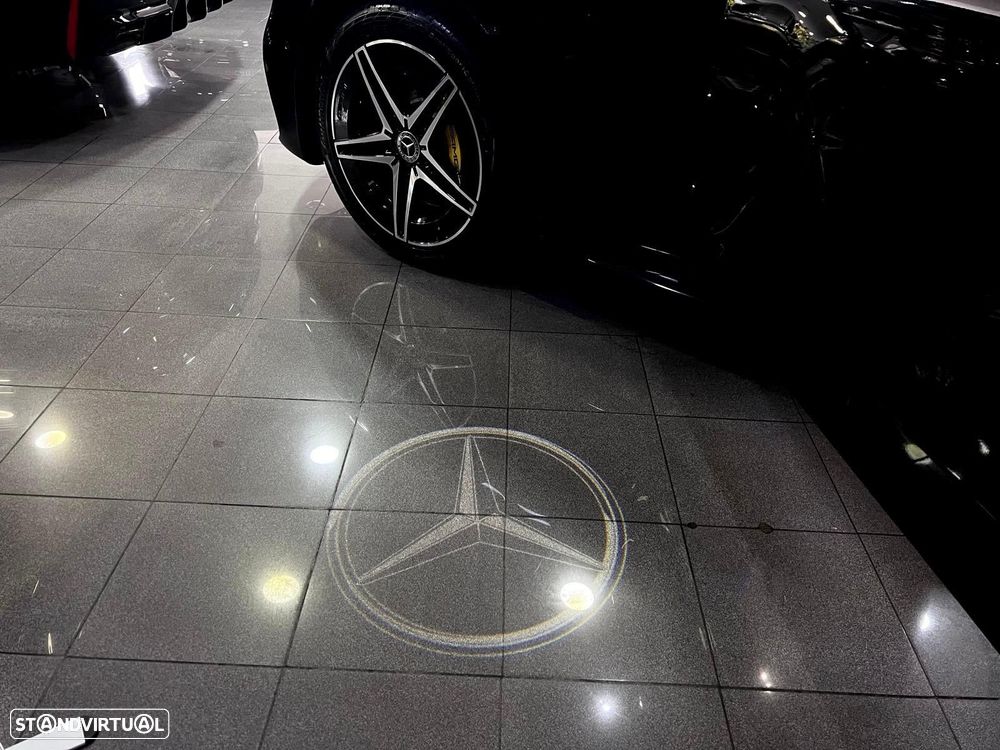 Mercedes-Benz C 300 e AMG Line - 52