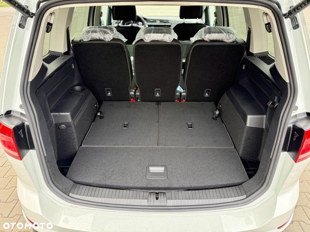Volkswagen Touran 1.5 TSI EVO Comfortline Plus DSG - 32
