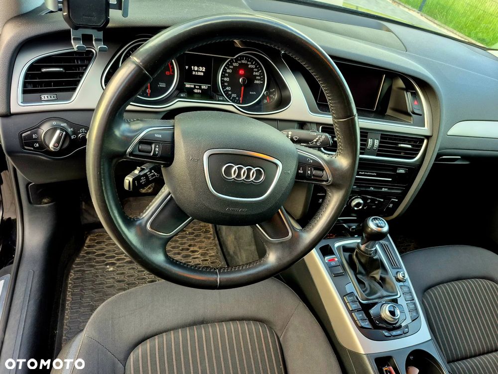 Audi A4 Avant 2.0 TDI DPF Attraction - 7