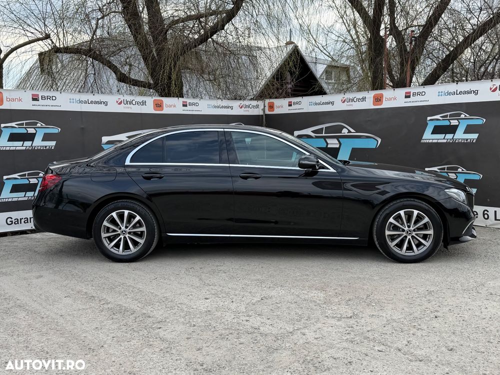 Mercedes-Benz E 220 d 4Matic 9G-TRONIC Avantgarde - 36