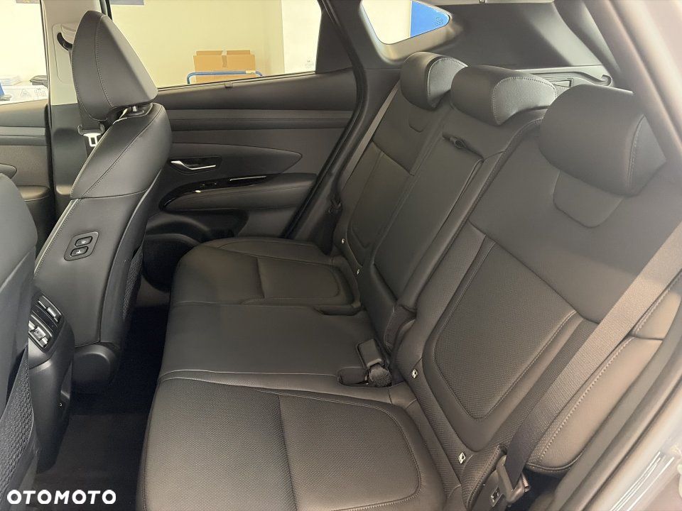 Hyundai Tucson - 12