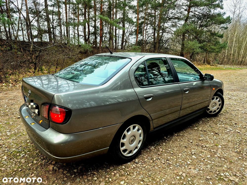 Nissan Primera 1.6 Comfort - 9