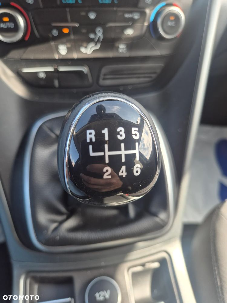 Ford Kuga 1.5 EcoBoost 2x4 Individual - 31