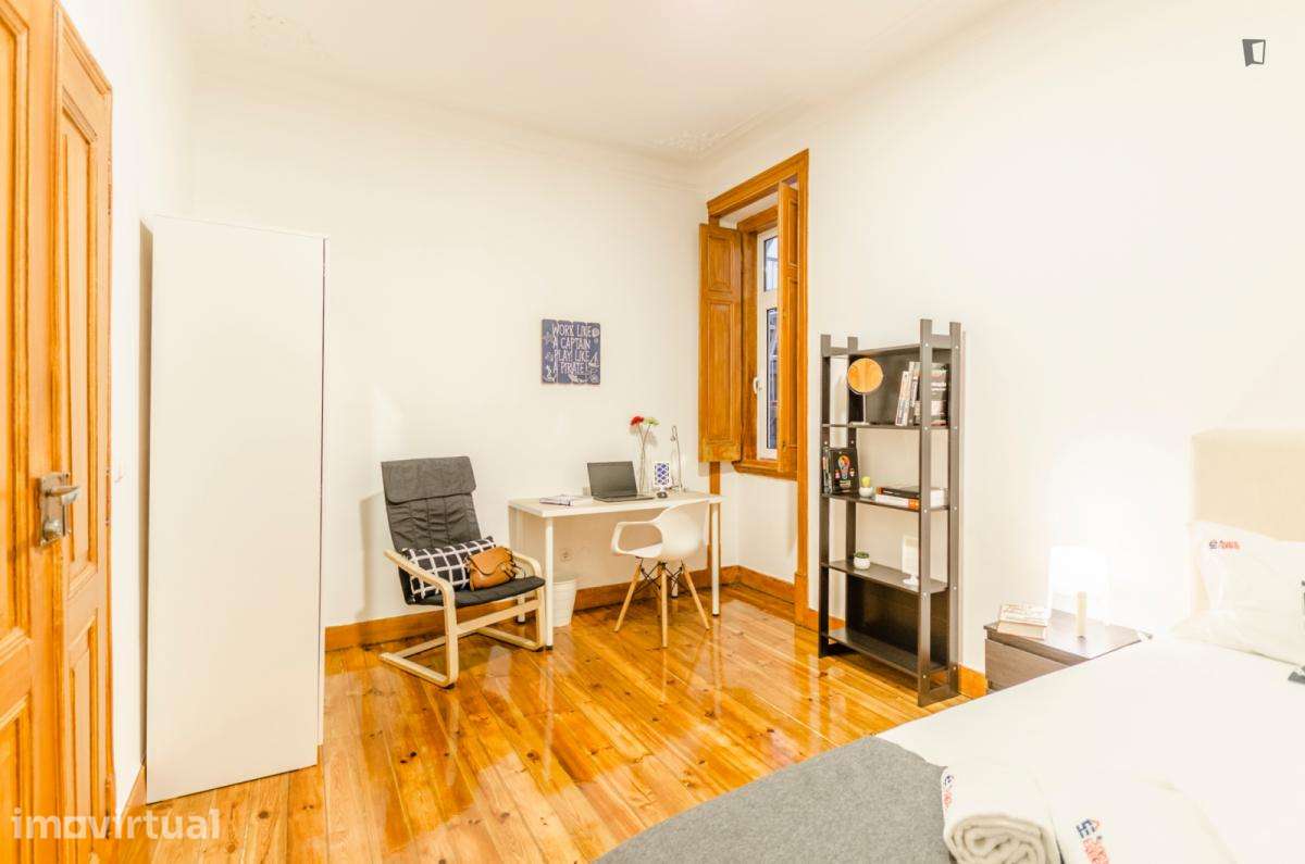 Quarto - localizado em Avenida da Liberdade Lisbon - Grande imagem: 3/23