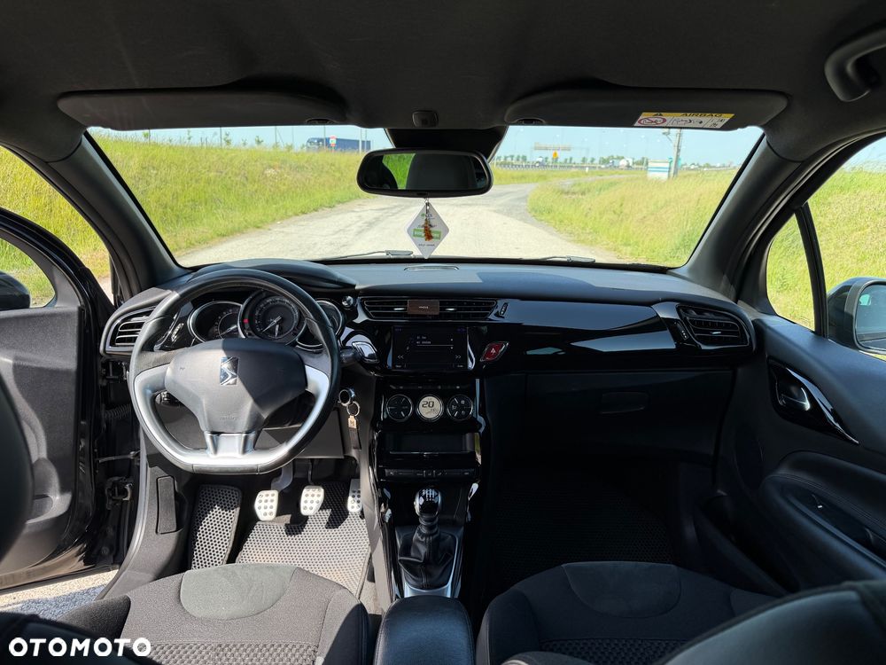 Citroën DS3 1.6 THP SportChic S&S - 8