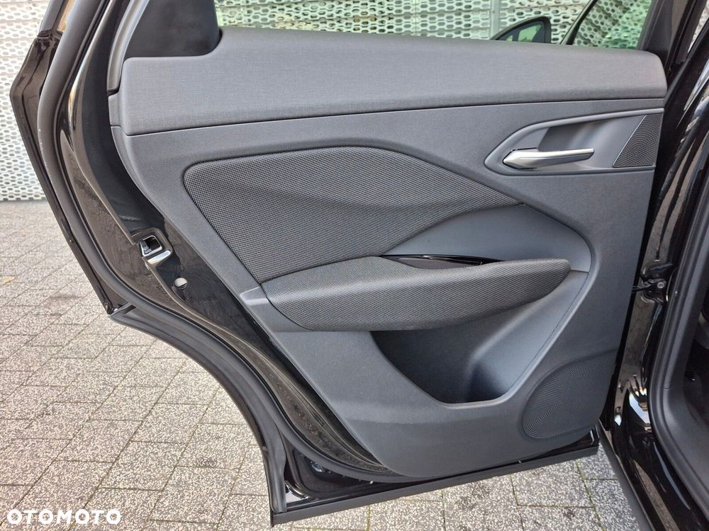 Audi Q3 Sportback - 11