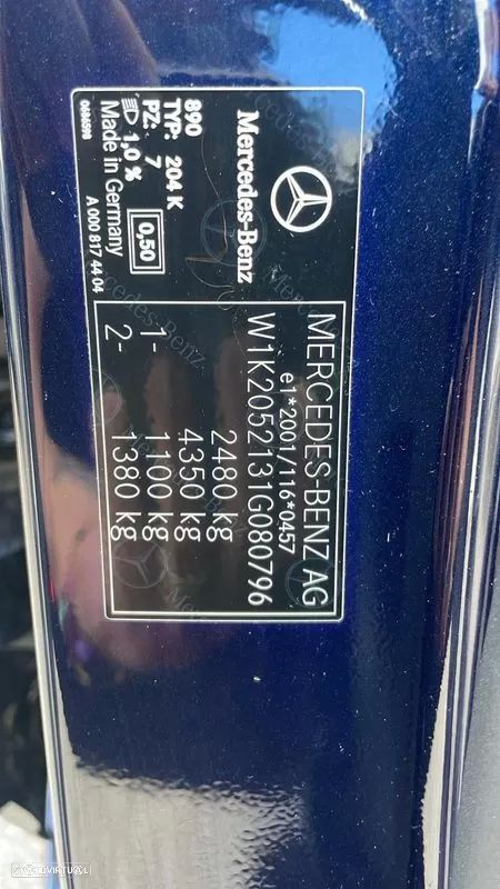 Mercedes-Benz C 300 — fotografia 15