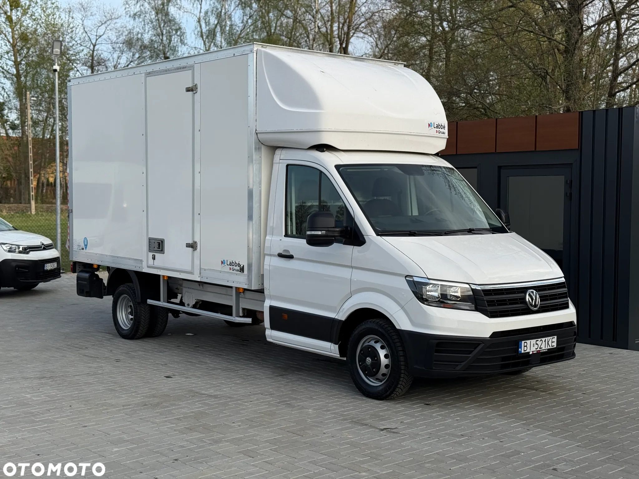 Volkswagen Crafter 2.0 177KM / 12.2021 / 51.850KM / Kontener 8EP + Drzwi Boczne / Winda 750KG / ZAREJESTROWANY - 4