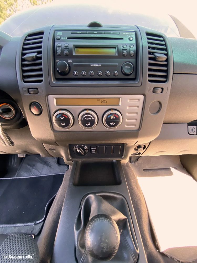 Nissan Navara 2.5 dCi CD SE - 7