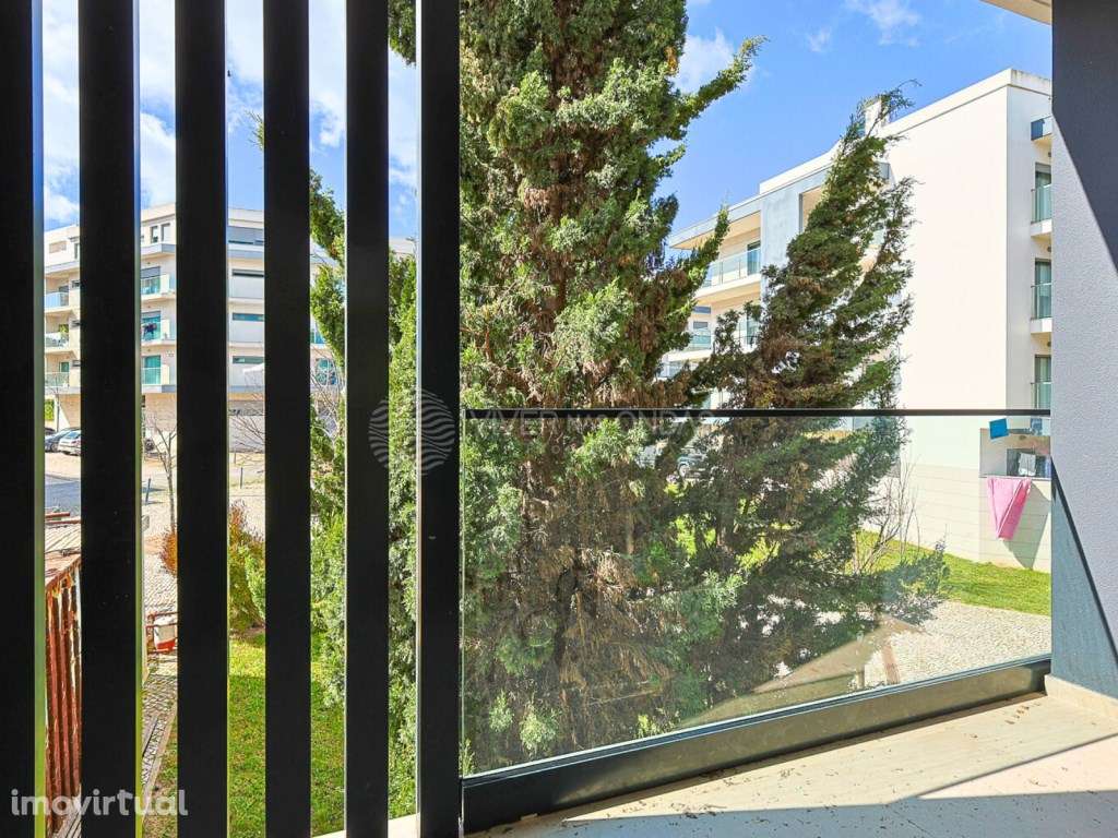 T3 Duplex novo em Empreendimento de Luxo, na Charneca da Caparica. - Grande imagem: 4/92