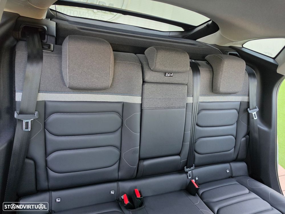 Citroën C4 1.2 PureTech Shine - 36