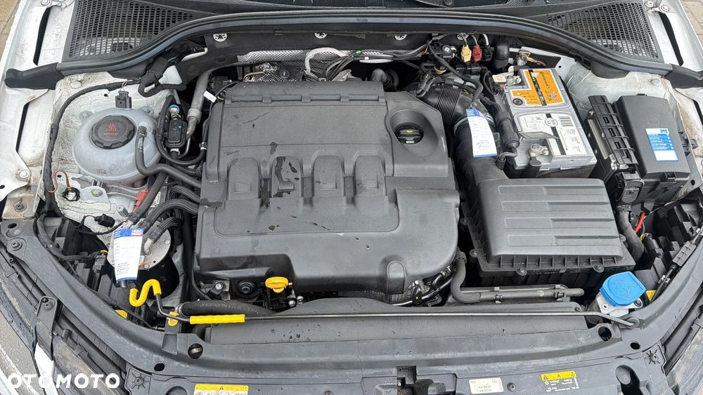 Skoda Octavia 2.0 TDI 4x4 DSG RS - 32