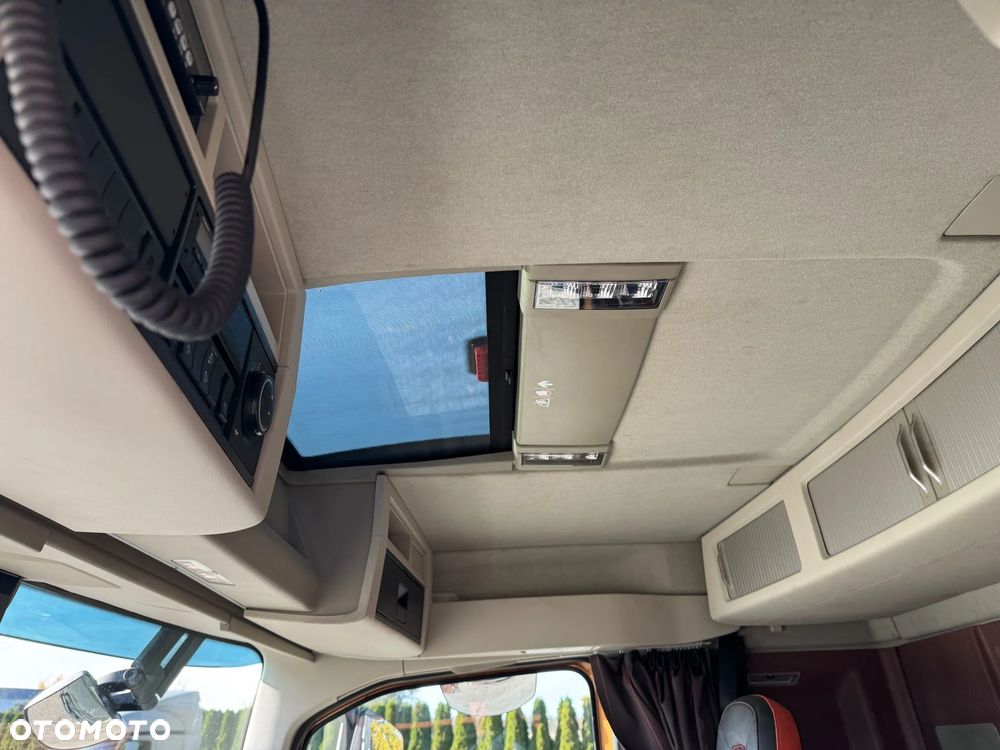 Volvo FH16 750 8x4 POJAZD DO DRZEWA - 12