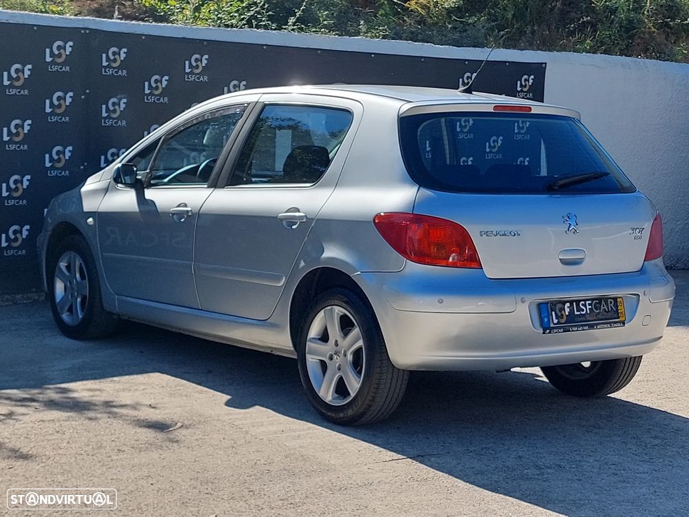 Peugeot 307 1.6 HDi XT Premium - 6